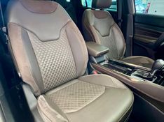 Jeep Commander Overland T270 1.3 TB 2023/2023 PC VEÍCULOS SANTA CRUZ DO SUL / Carros no Vale