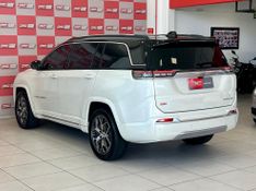 Jeep Commander Overland T270 1.3 TB 2023/2023 PC VEÍCULOS SANTA CRUZ DO SUL / Carros no Vale
