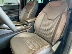 Jeep Commander Overland T270 1.3 TB 2023/2023 PC VEÍCULOS SANTA CRUZ DO SUL / Carros no Vale
