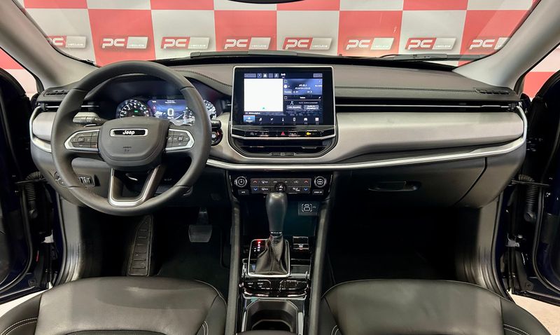 Jeep COMPASS LONG T270 1.3 TB 4×2 2023/2024 PC VEÍCULOS SANTA CRUZ DO SUL / Carros no Vale