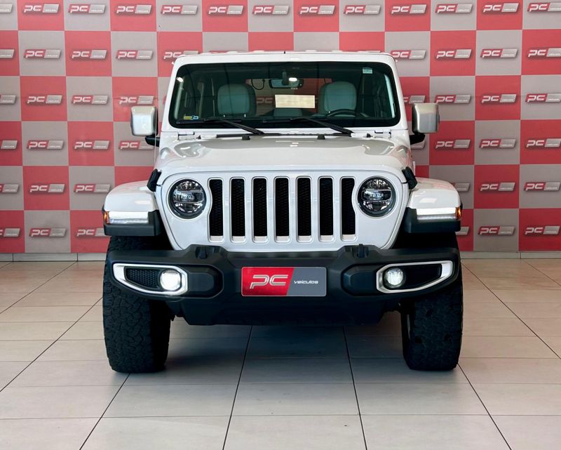 Jeep Wrangler SAHARA Overland 2.0 4×4 2019/2019 PC VEÍCULOS SANTA CRUZ DO SUL / Carros no Vale