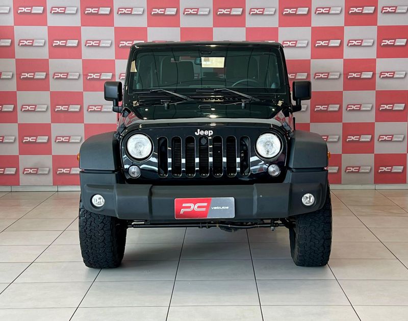 Jeep Wrangler Sport 3.6 V6 284cv 2013/2013 PC VEÍCULOS SANTA CRUZ DO SUL / Carros no Vale