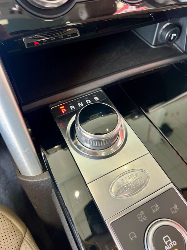 Land Rover Discovery HSE 3.0 V6 4×4 TD6 2018/2018 PC VEÍCULOS SANTA CRUZ DO SUL / Carros no Vale