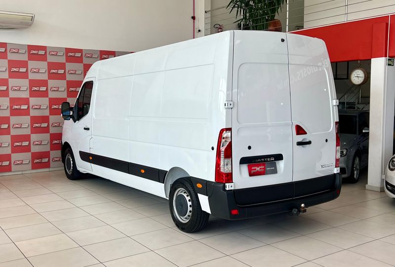 Renault Master 2.3 DCi Extra Furgão 16V 2024/2025 PC VEÍCULOS SANTA CRUZ DO SUL / Carros no Vale