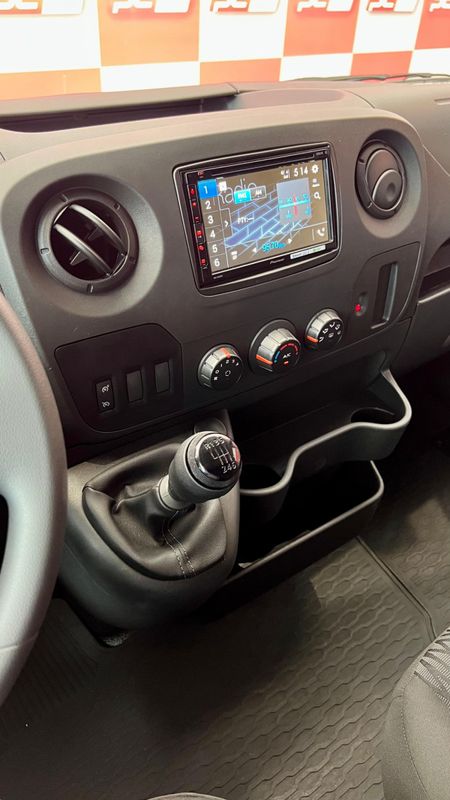 Renault Master 2.3 DCi Extra Furgão 16V 2024/2025 PC VEÍCULOS SANTA CRUZ DO SUL / Carros no Vale