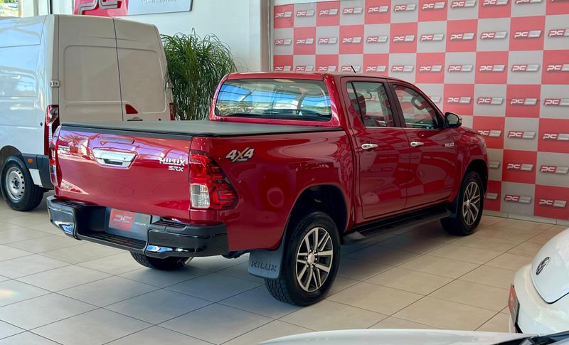 Toyota Hilux CD SRX 4×4 2.8 TDI 16V 2017/2017 PC VEÍCULOS SANTA CRUZ DO SUL / Carros no Vale