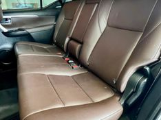 Toyota Hilux SW4 SRX 4×4 2.8 TDI 16V Dies 2019/2020 PC VEÍCULOS SANTA CRUZ DO SUL / Carros no Vale