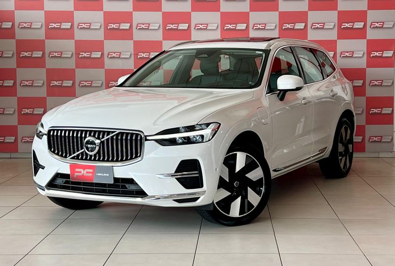 Volvo XC 60 T-8 Ultimate 2.0 AWD (Híbrido) 2023/2024 PC VEÍCULOS SANTA CRUZ DO SUL / Carros no Vale