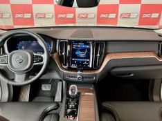 Volvo XC 60 T-8 Ultimate 2.0 AWD (Híbrido) 2023/2024 PC VEÍCULOS SANTA CRUZ DO SUL / Carros no Vale