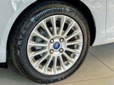 FORD FIESTA SEDAN TITANIUM 1.6 2014/2014 JOÃO CARROS MULTIMARCAS GUAPORÉ / Carros no Vale