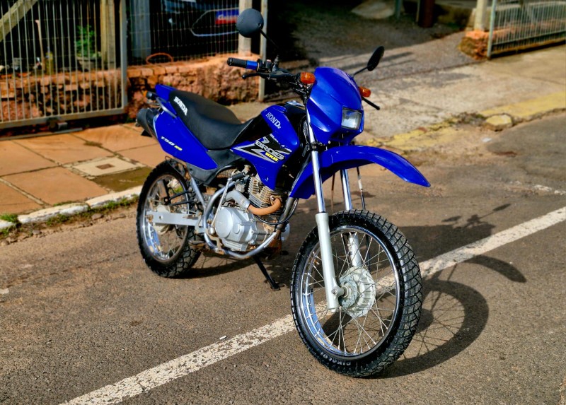 HONDA MOTOS NXR 150 BROS KS 2005/2006 CRUZEIRO MULTIMARCAS CRUZEIRO DO SUL / Carros no Vale