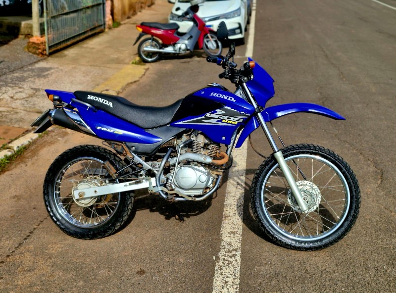 HONDA MOTOS NXR 150 BROS KS 2005/2006 CRUZEIRO MULTIMARCAS CRUZEIRO DO SUL / Carros no Vale