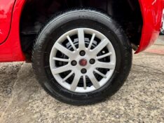 FIAT UNO VIVACE 1.0 8V FLEX 4P MEC. 2014/2014 AR MULTIMARCAS VENÂNCIO AIRES / Carros no Vale