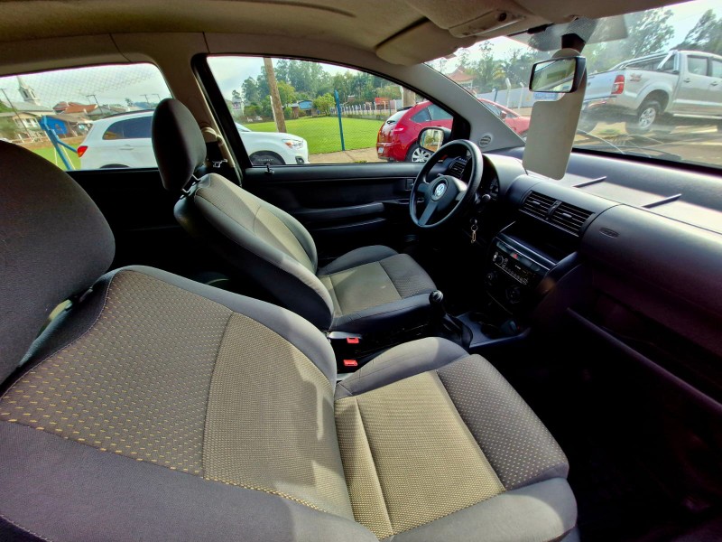 VOLKSWAGEN FOX CITY 1.0MI/ 1.0MI TOTAL FLEX 8V 3P 2008/2009 CRUZEIRO MULTIMARCAS CRUZEIRO DO SUL / Carros no Vale
