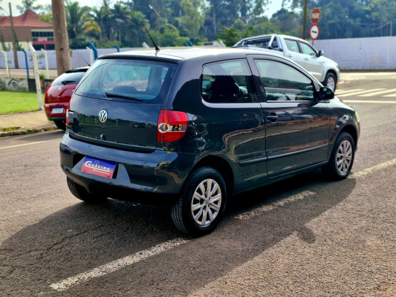 VOLKSWAGEN FOX CITY 1.0MI/ 1.0MI TOTAL FLEX 8V 3P 2008/2009 CRUZEIRO MULTIMARCAS CRUZEIRO DO SUL / Carros no Vale