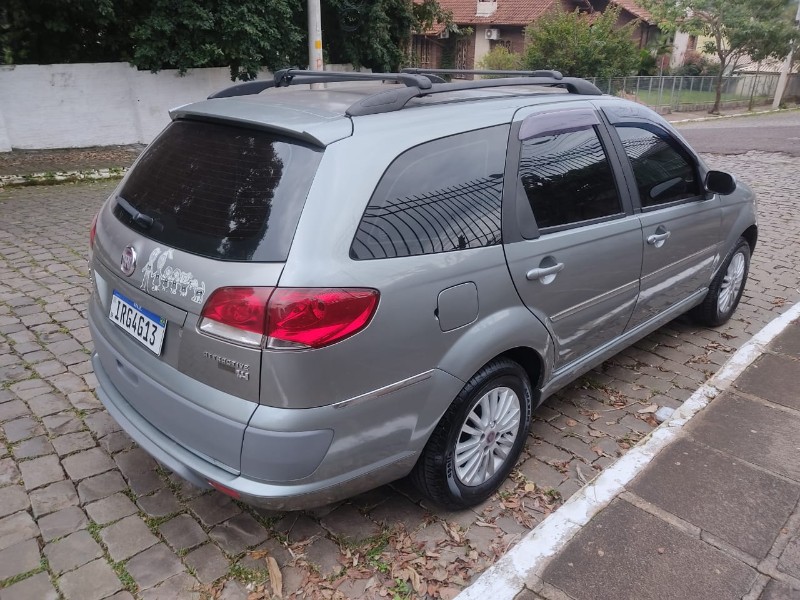 FIAT PALIO WEEKEND ATTRACTIVE 1.4 8V - 2011