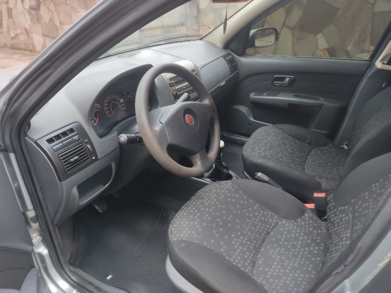 FIAT PALIO WEEKEND ATTRACTIVE 1.4 8V - 2011