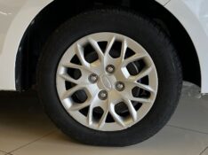 FORD KA + 1.0 TI-VCT FLEX SE MANUAL 2018/2018 JM AUTOMÓVEIS VENÂNCIO AIRES / Carros no Vale