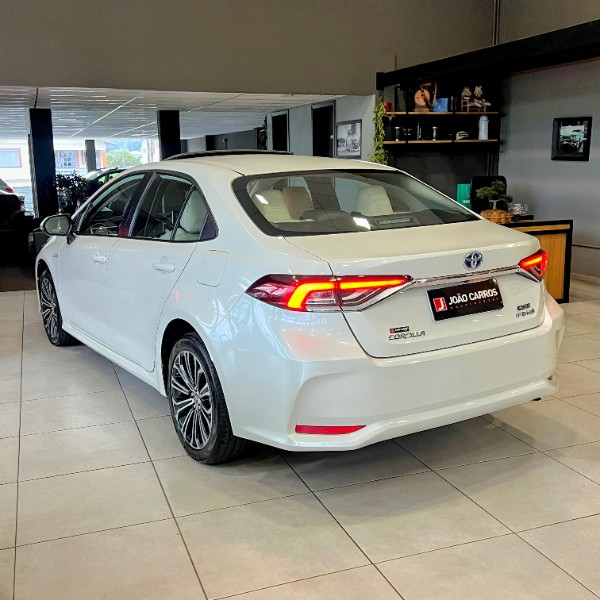 TOYOTA COROLLA 1.8 ALTIS PREMIUM 16V HÍBRIDO 2020/2020 JOÃO CARROS MULTIMARCAS GUAPORÉ / Carros no Vale