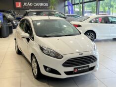 FORD FIESTA 1.6 SE HATCH 16V FLEX 4P MANUAL 2016/2016 JOÃO CARROS MULTIMARCAS GUAPORÉ / Carros no Vale
