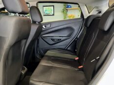FORD FIESTA 1.6 SE HATCH 16V FLEX 4P MANUAL 2016/2016 JOÃO CARROS MULTIMARCAS GUAPORÉ / Carros no Vale
