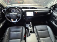 TOYOTA HILUX CAB.DUPLA SRX 2.8 /2022 IDEAL VEÍCULOS LAJEADO / Carros no Vale