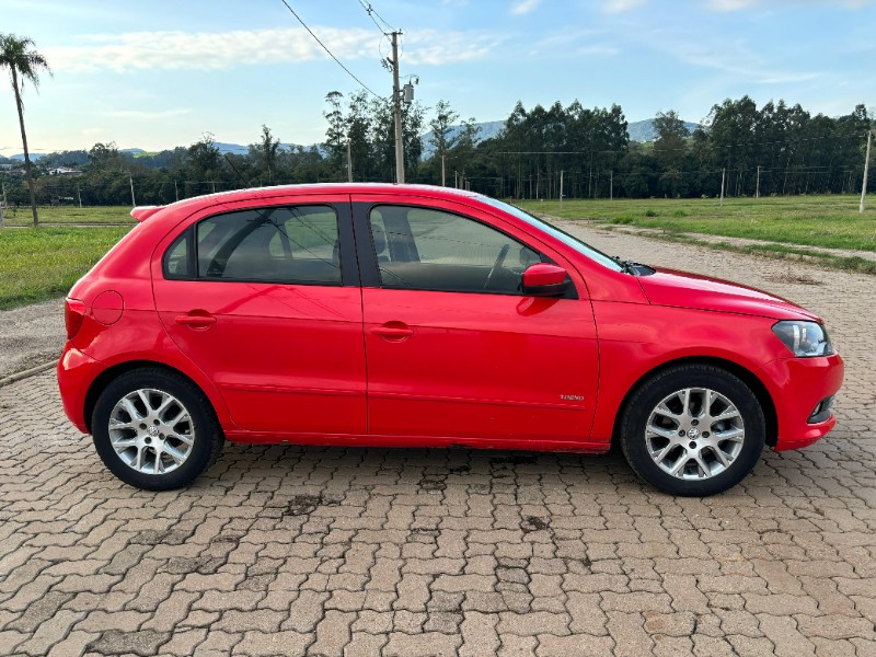 VOLKSWAGEN GOL 1.0 TREND 8V - 2013