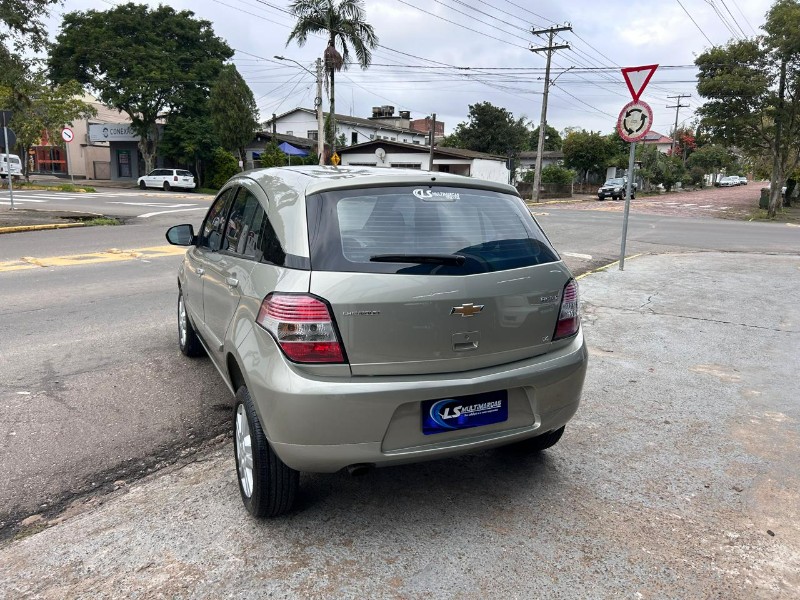 CHEVROLET AGILE LTZ 1.4 MPFI 8V FLEXPOWER 5P 2011/2011 LS MULTIMARCAS VENÂNCIO AIRES / Carros no Vale