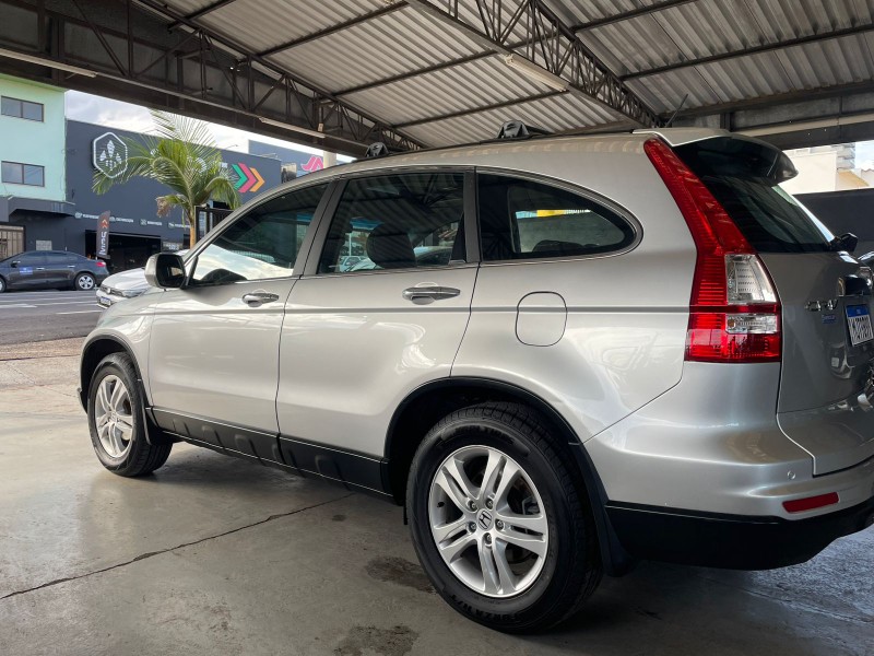 HONDA CR-V EXL 2.0 2010/2011 SANCCAR VEÍCULOS SANTA CRUZ DO SUL / Carros no Vale