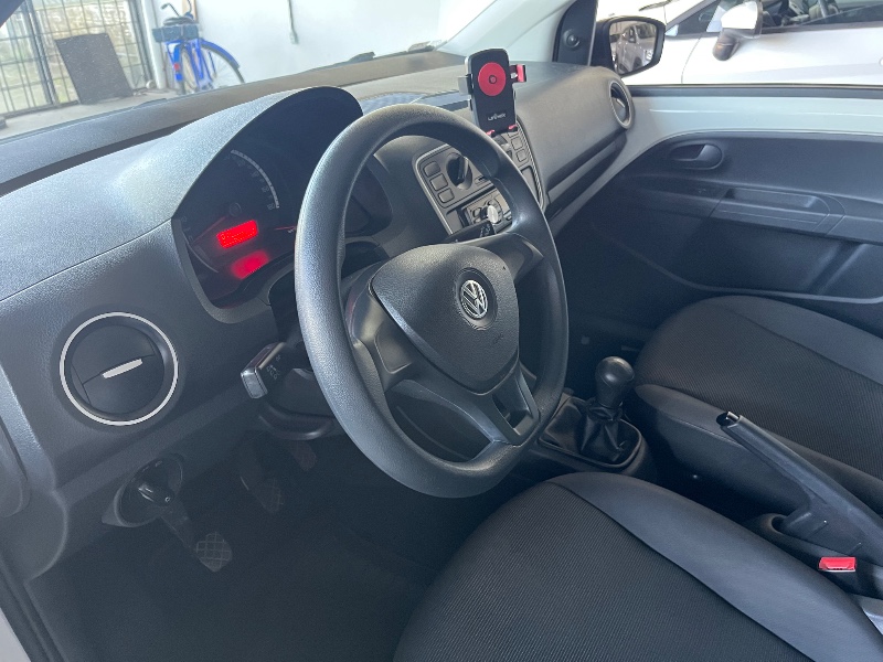 VOLKSWAGEN UP! TAKE 1.0 TOTAL FLEX 12V 5P 2019/2019 RICARDINHO AUTOMÓVEIS MONTENEGRO / Carros no Vale