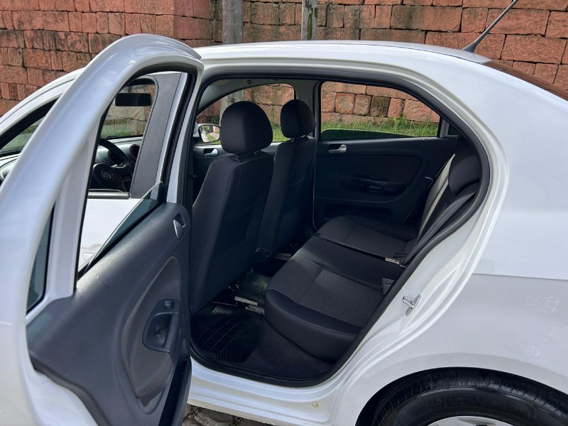 VOLKSWAGEN VOYAGE 1.6/1.6 CITY MI TOTAL FLEX 8V 4P 2013/2013 LS MULTIMARCAS VENÂNCIO AIRES / Carros no Vale