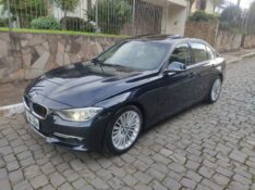 BMW 328i 2.0 ACTIVE 2012/2013 ALTERNATIVA VEÍCULOS LAJEADO / Carros no Vale