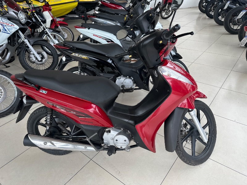 clique para ver mais detalhes deste veículo