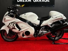 SUZUKI MOTOS GSX 1300 R HAYABUSA /2013 EXCLUSIVO VEÍCULOS SANTA CRUZ DO SUL / Carros no Vale