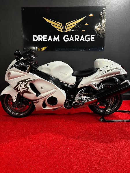 SUZUKI MOTOS GSX 1300 R HAYABUSA /2013 EXCLUSIVO VEÍCULOS SANTA CRUZ DO SUL / Carros no Vale