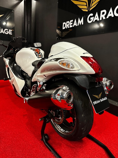 SUZUKI MOTOS GSX 1300 R HAYABUSA /2013 EXCLUSIVO VEÍCULOS SANTA CRUZ DO SUL / Carros no Vale