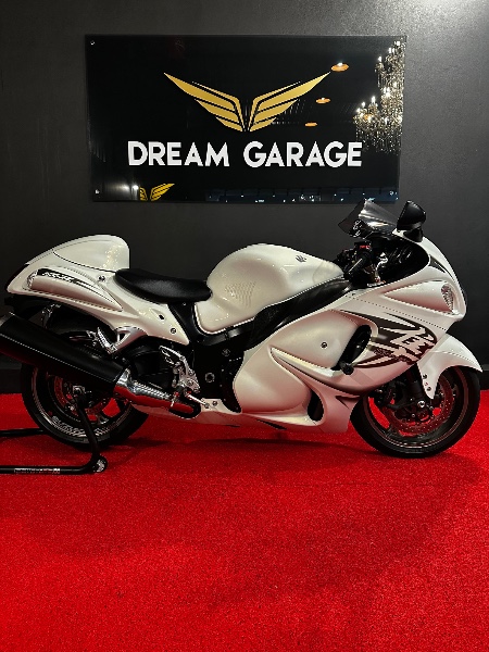 SUZUKI MOTOS GSX 1300 R HAYABUSA /2013 EXCLUSIVO VEÍCULOS SANTA CRUZ DO SUL / Carros no Vale
