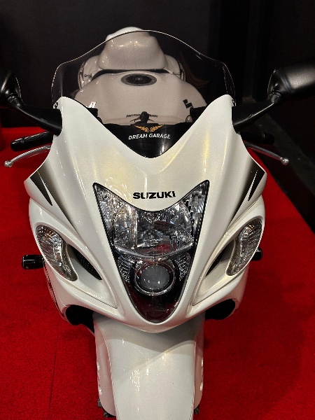 SUZUKI MOTOS GSX 1300 R HAYABUSA /2013 EXCLUSIVO VEÍCULOS SANTA CRUZ DO SUL / Carros no Vale
