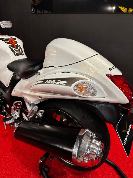 SUZUKI MOTOS GSX 1300 R HAYABUSA /2013 EXCLUSIVO VEÍCULOS SANTA CRUZ DO SUL / Carros no Vale