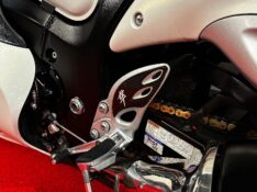 SUZUKI MOTOS GSX 1300 R HAYABUSA /2013 EXCLUSIVO VEÍCULOS SANTA CRUZ DO SUL / Carros no Vale