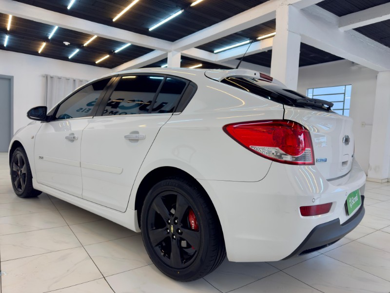 CHEVROLET CRUZE 1.8 LTZ 16V FLEX 4P AUTOMÁTICO 2014/2014 LUCAS AUTOMÓVEIS BOM RETIRO DO SUL / Carros no Vale