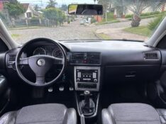VOLKSWAGEN GOLF SPORTLINE 1.6 MI TOTAL FLEX 8V 4P 2010/2010 LS MULTIMARCAS VENÂNCIO AIRES / Carros no Vale