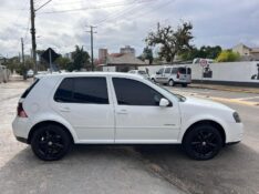 VOLKSWAGEN GOLF SPORTLINE 1.6 MI TOTAL FLEX 8V 4P 2010/2010 LS MULTIMARCAS VENÂNCIO AIRES / Carros no Vale
