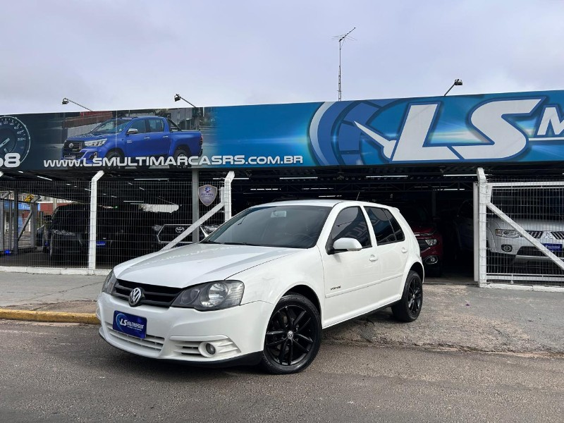VOLKSWAGEN GOLF SPORTLINE 1.6 MI TOTAL FLEX 8V 4P 2010/2010 LS MULTIMARCAS VENÂNCIO AIRES / Carros no Vale