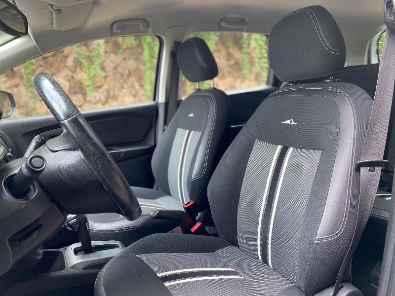 CHEVROLET SPIN ACTIV 1.8 2017/2018 ESTAÇÃO DO CARRO ESTRELA / Carros no Vale