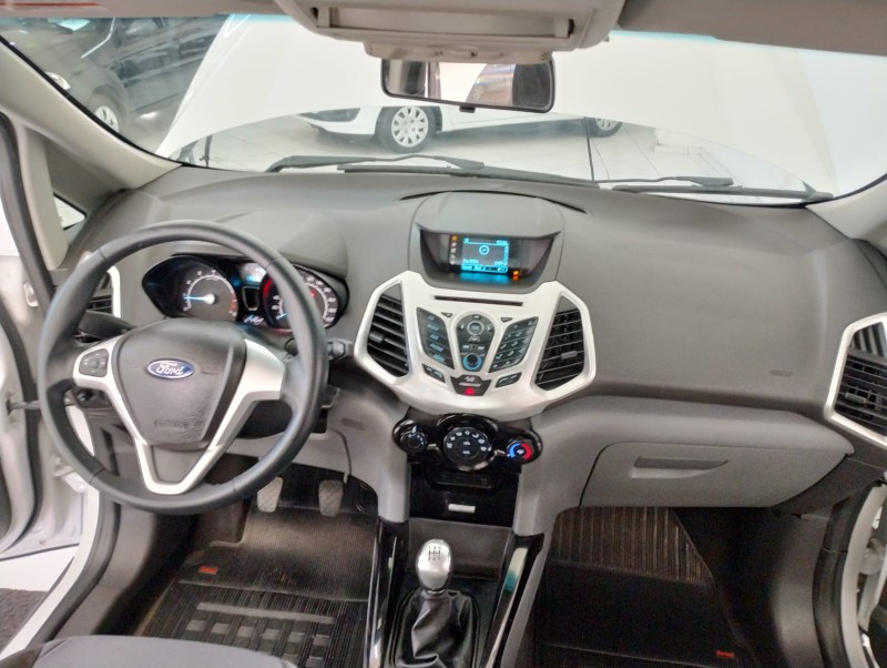 FORD ECOSPORT FREESTYLE 1.6 16V FLEX 5P 2014/2014 TIAGO AUTOMÓVEIS VENÂNCIO AIRES / Carros no Vale