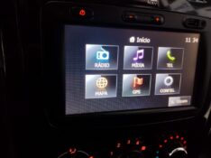 RENAULT SANDERO 1.6 STEPWAY 16V 2014/2014 TIAGO AUTOMÓVEIS VENÂNCIO AIRES / Carros no Vale