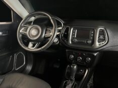JEEP COMPASS 2.0 SPORT 4X2 2017 2017/2017 DUARTE VEÍCULOS PORTO ALEGRE / Carros no Vale