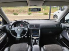 VOLKSWAGEN GOLF SPORTLINE 1.6 2010/2010 TS VEÍCULOS ANTA GORDA / Carros no Vale
