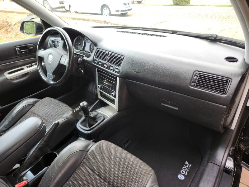 VOLKSWAGEN GOLF SPORTLINE 1.6 2010/2010 TS VEÍCULOS ANTA GORDA / Carros no Vale